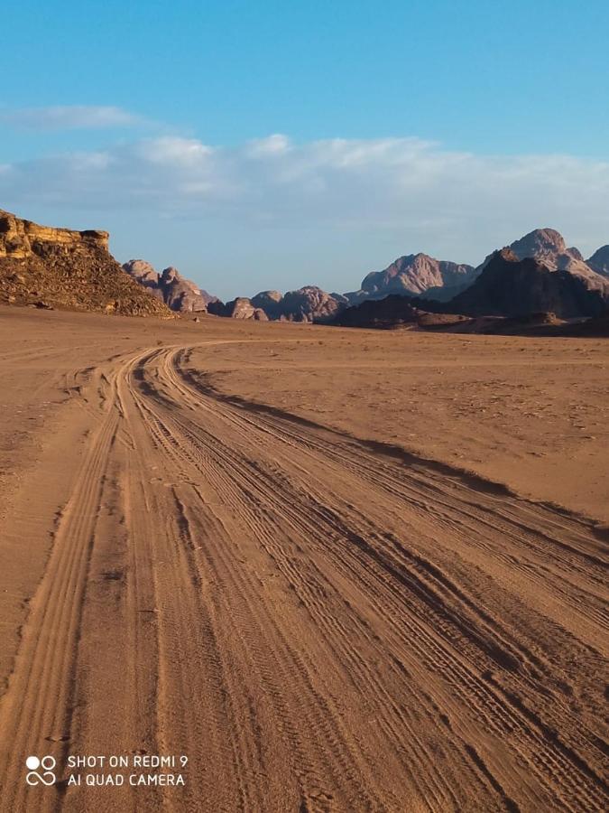 Wadi Rum Stargazing Camp Luaran gambar
